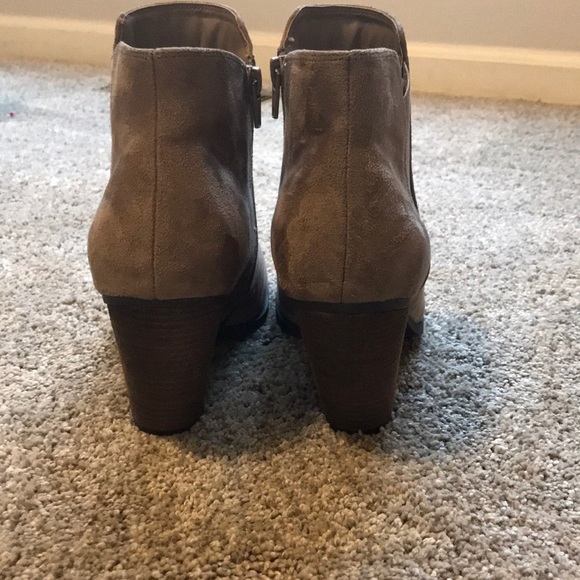 Mix No. 6 tan suede booties - Picture 4 of 5